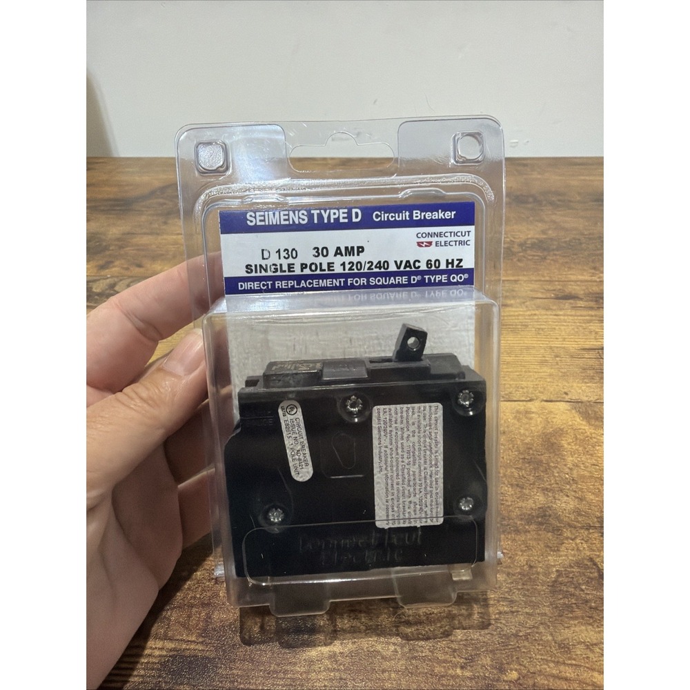 CIRCUIT BREAKER 30amp single-pole 120/240VAC Siemens Type D D130 New!